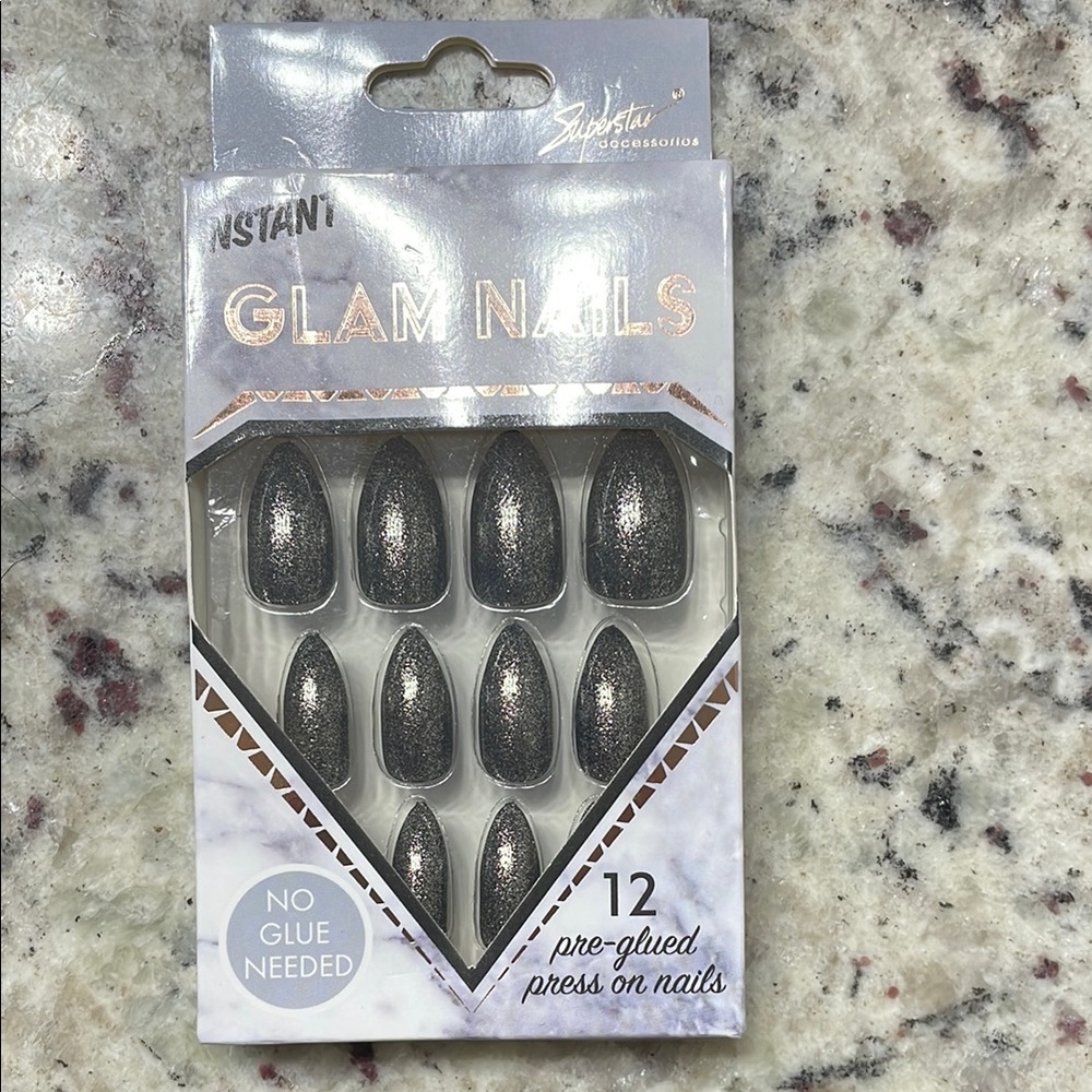 Glam Nails Instant Press-On Nails - Black Glitter
